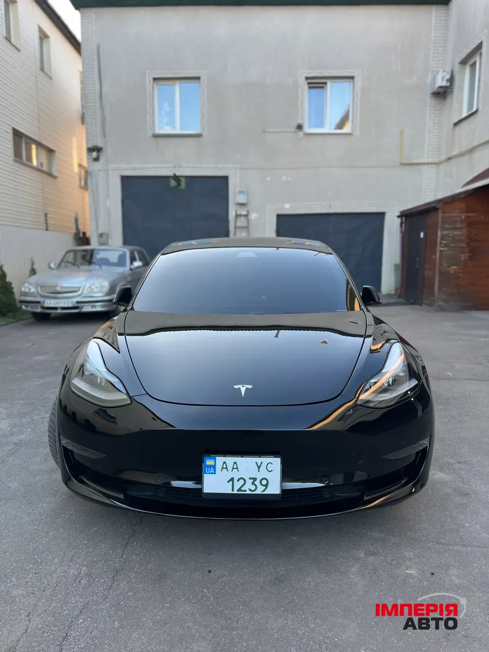 Tesla Model 3 - фото 3