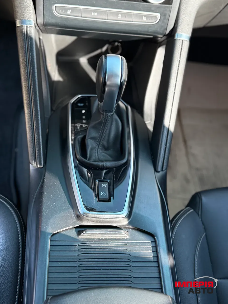 Renault Koleos - фото 28