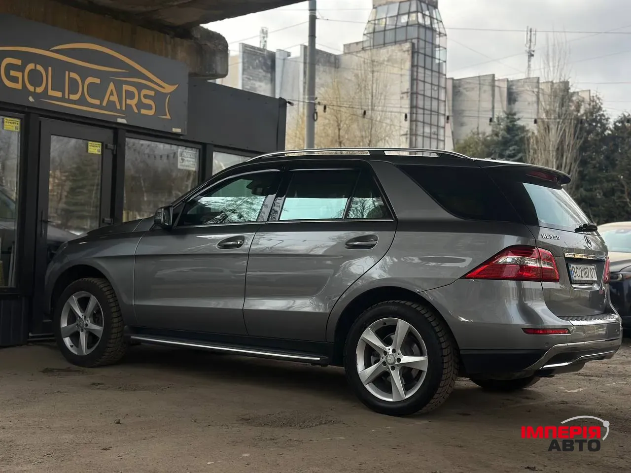 Mercedes-Benz M-Класс - фото 9