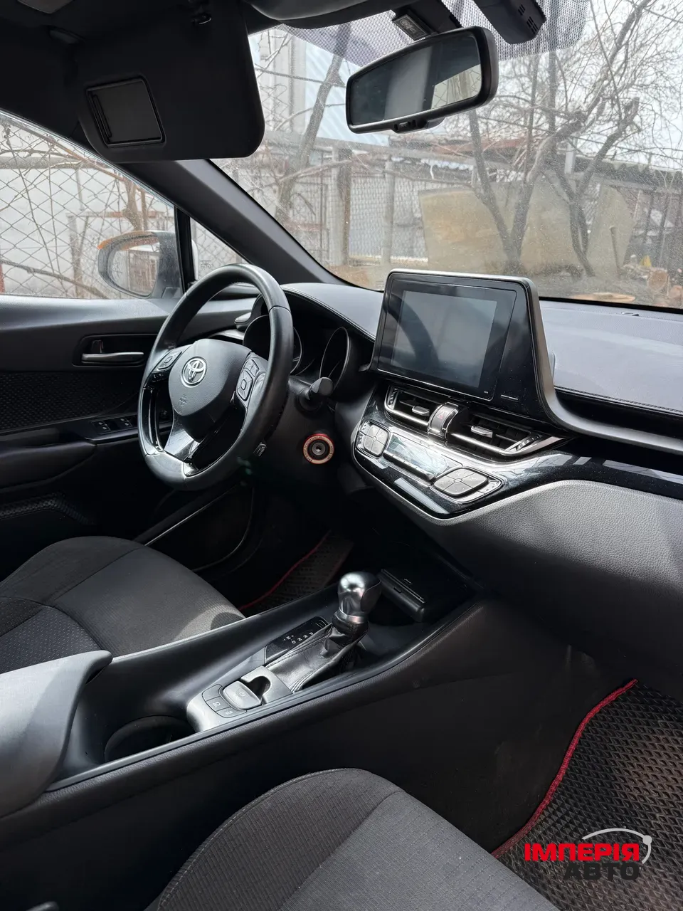 Toyota C-HR - фото 5