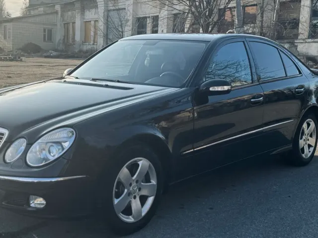 Mercedes-Benz E-Класс - фото 3