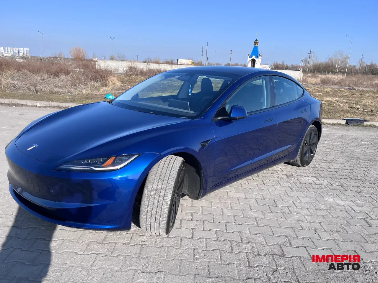 Tesla Model 3 - фото 3