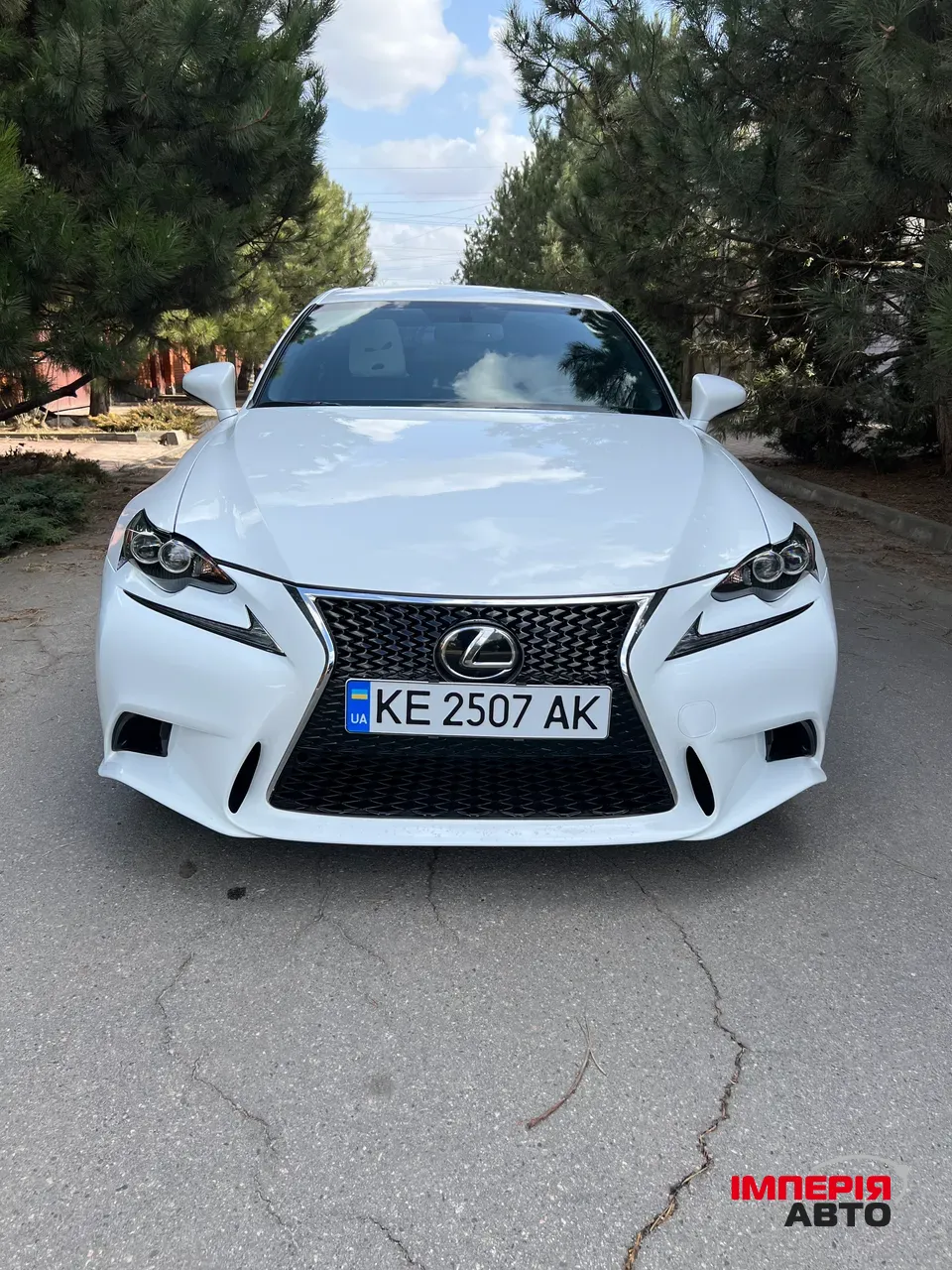 Lexus IS - фото 1