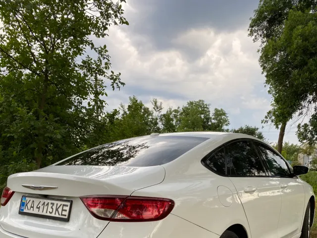 Chrysler 200 - фото 5