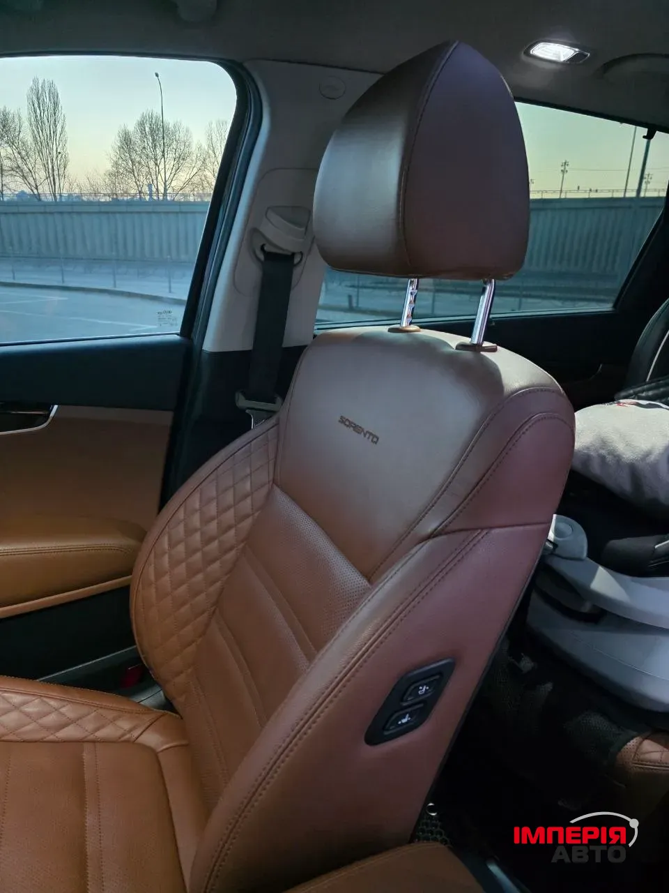 Kia Sorento - фото 18