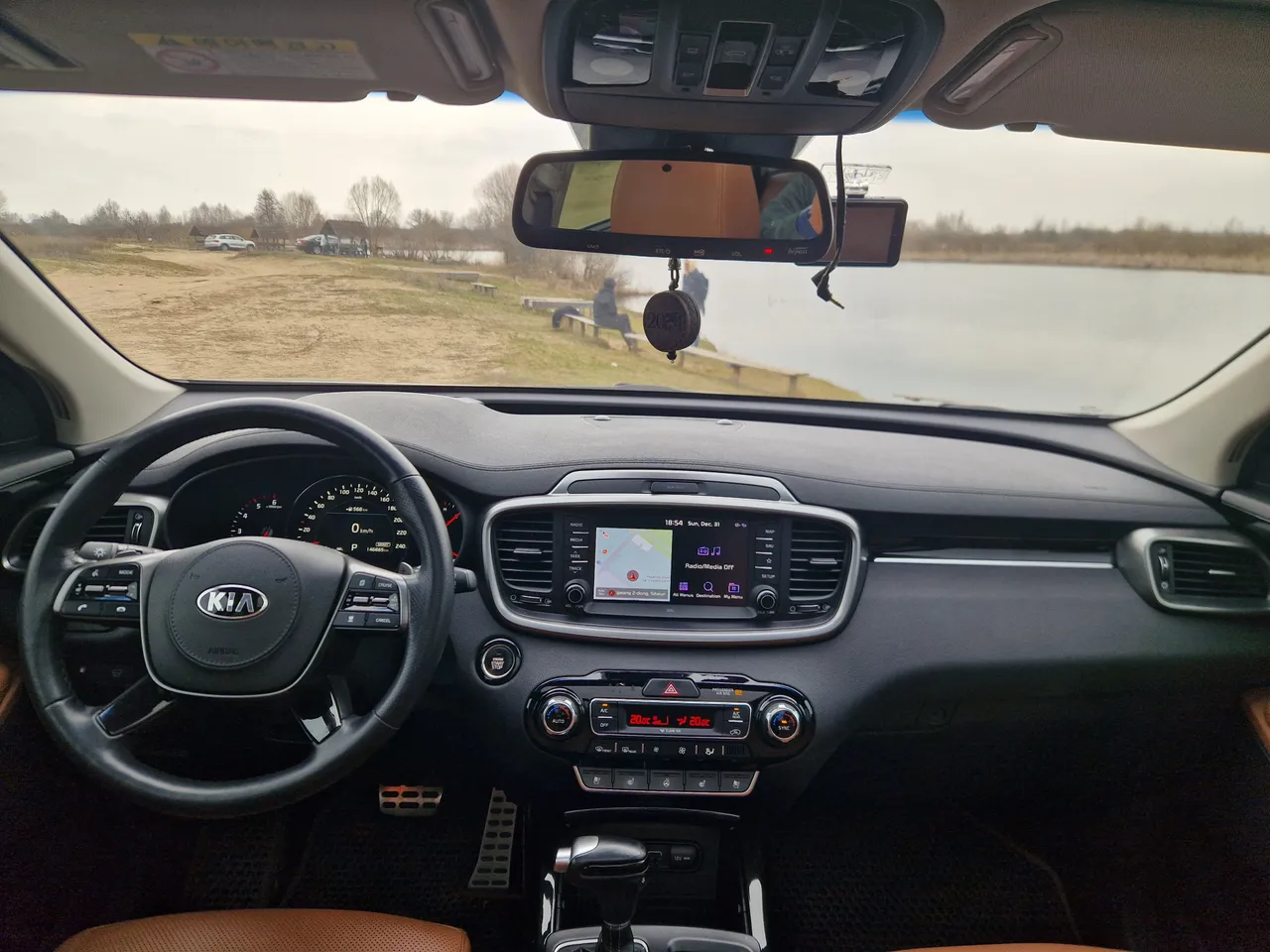 Kia Sorento - фото 6