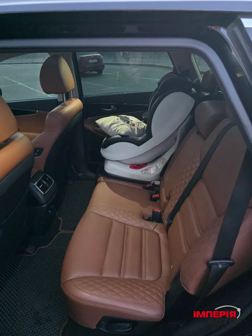 Kia Sorento - фото 17