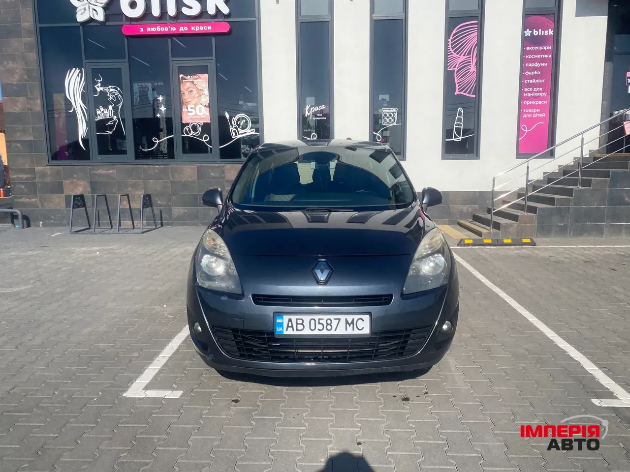 Renault Scenic - фото 5