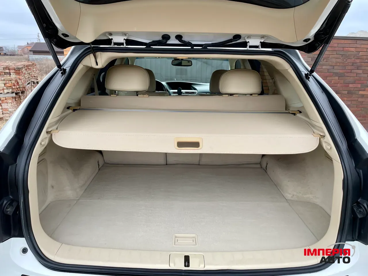 Lexus RX - фото 21