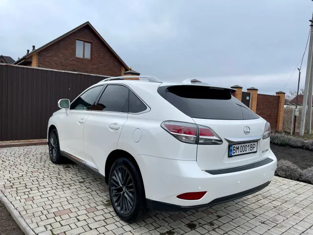 Lexus RX - фото 4