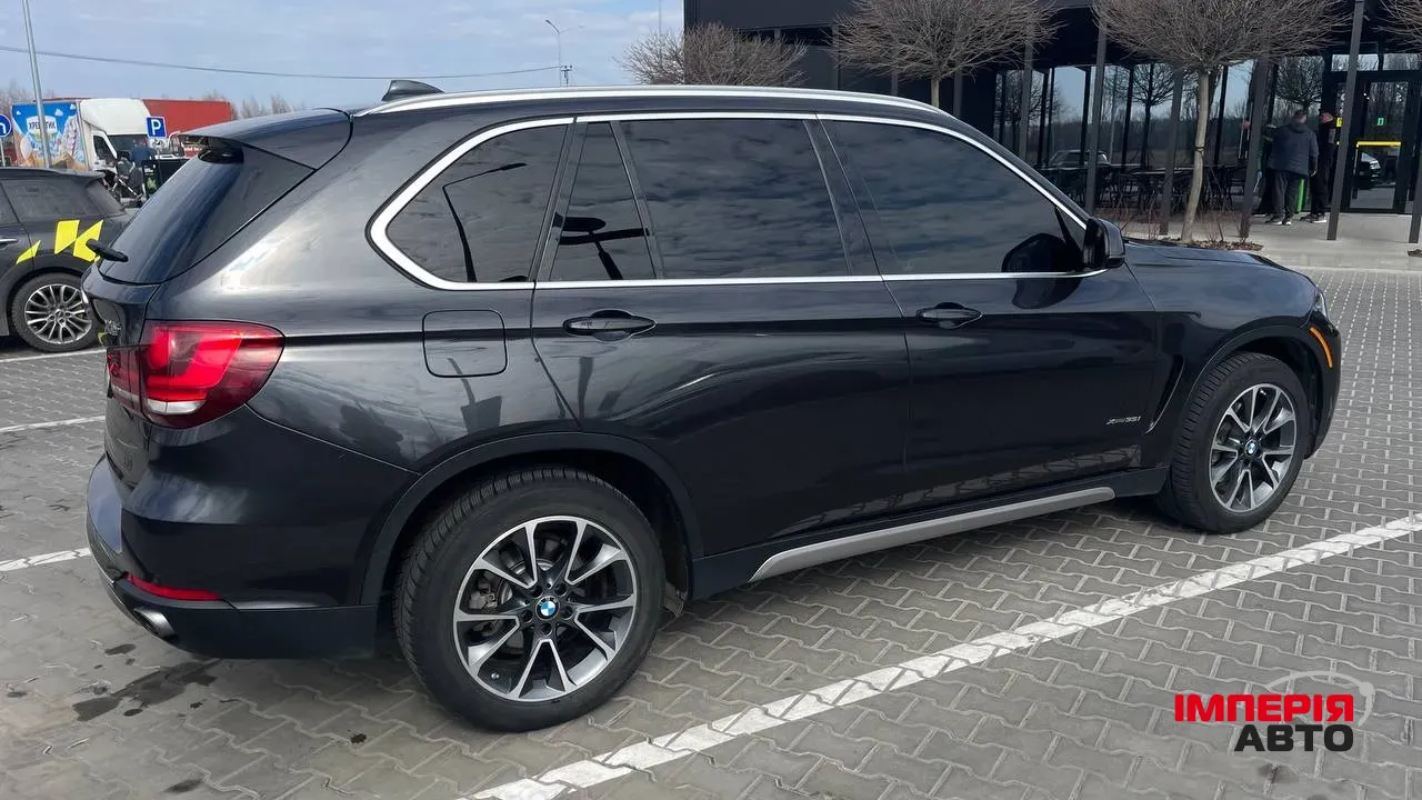BMW X5 - фото 14