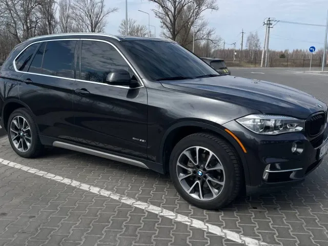 BMW X5 - фото 5