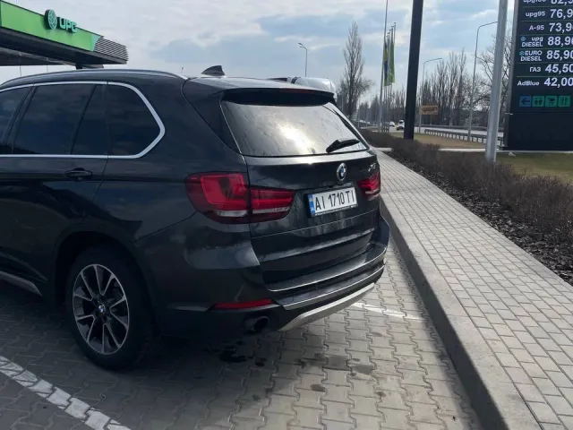 BMW X5 - фото 3