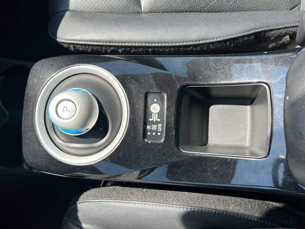Nissan Leaf - фото 15