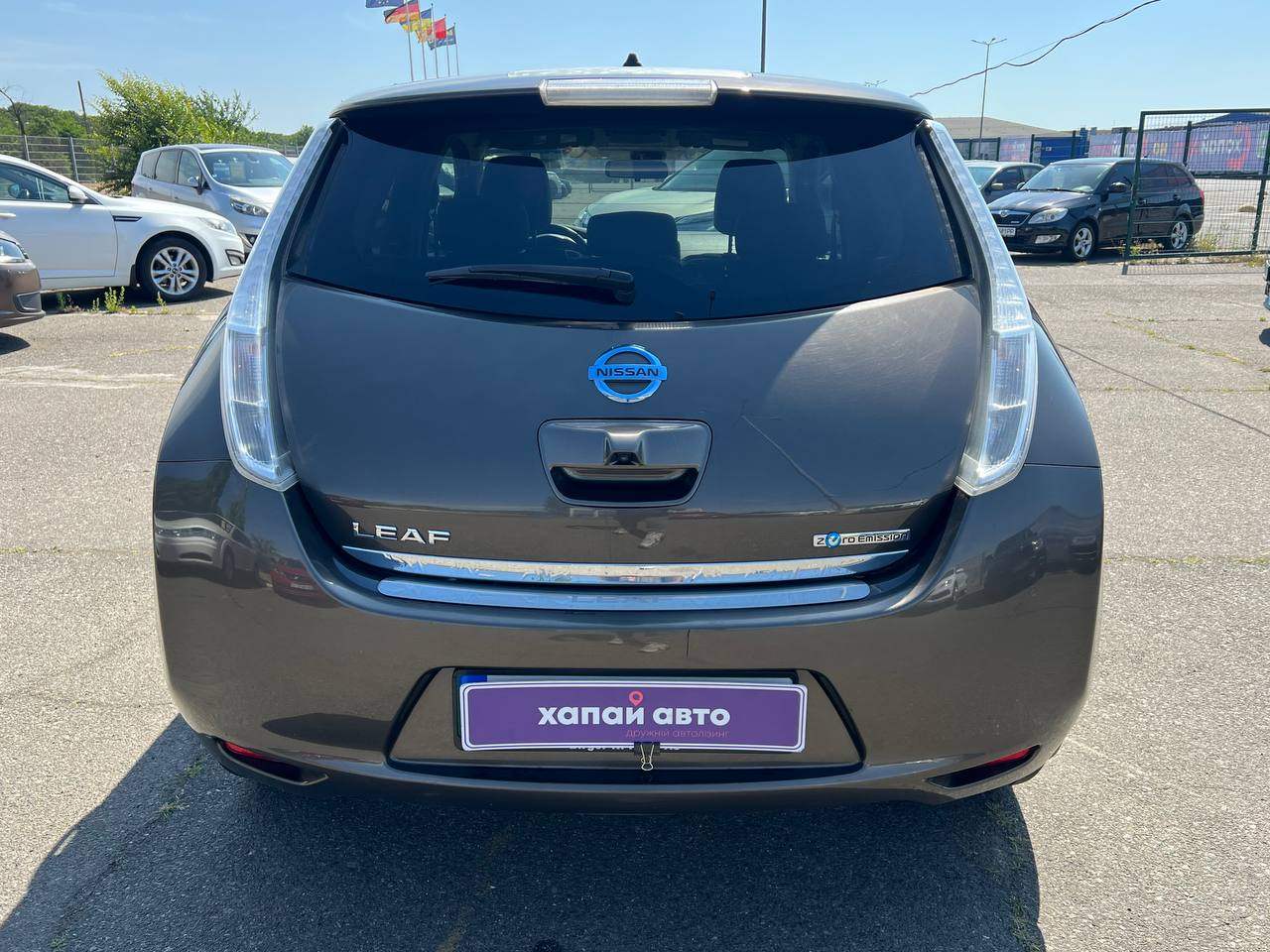Nissan Leaf - фото 12