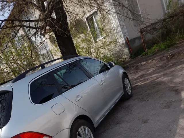 Volkswagen Golf - фото 3