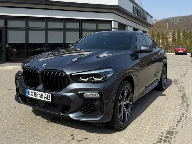BMW X6 - фото 1