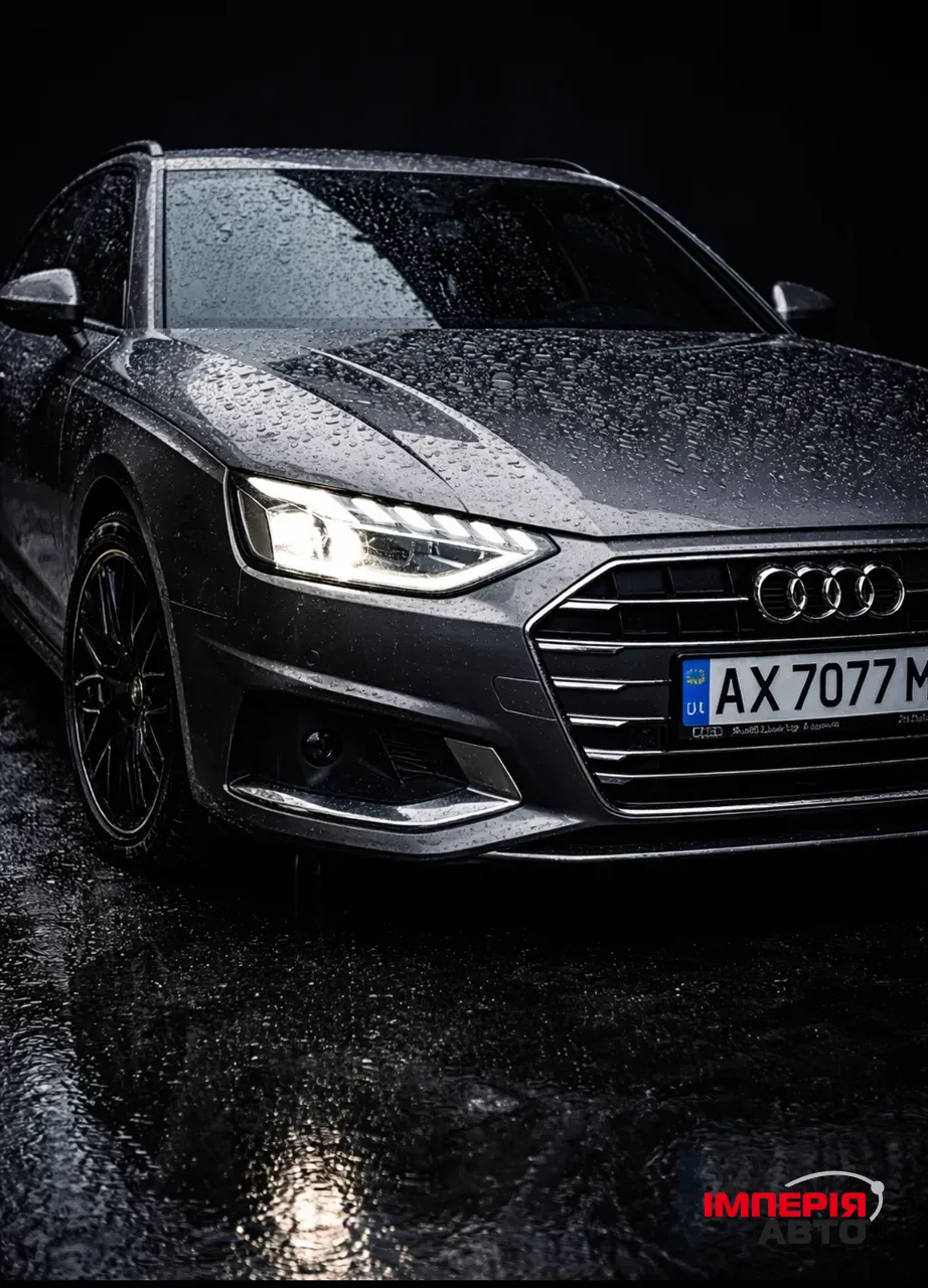 Audi A4 - фото 1