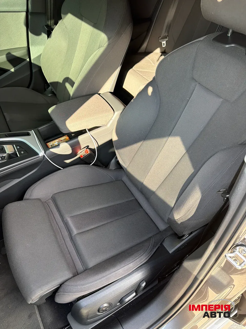 Audi A4 - фото 16