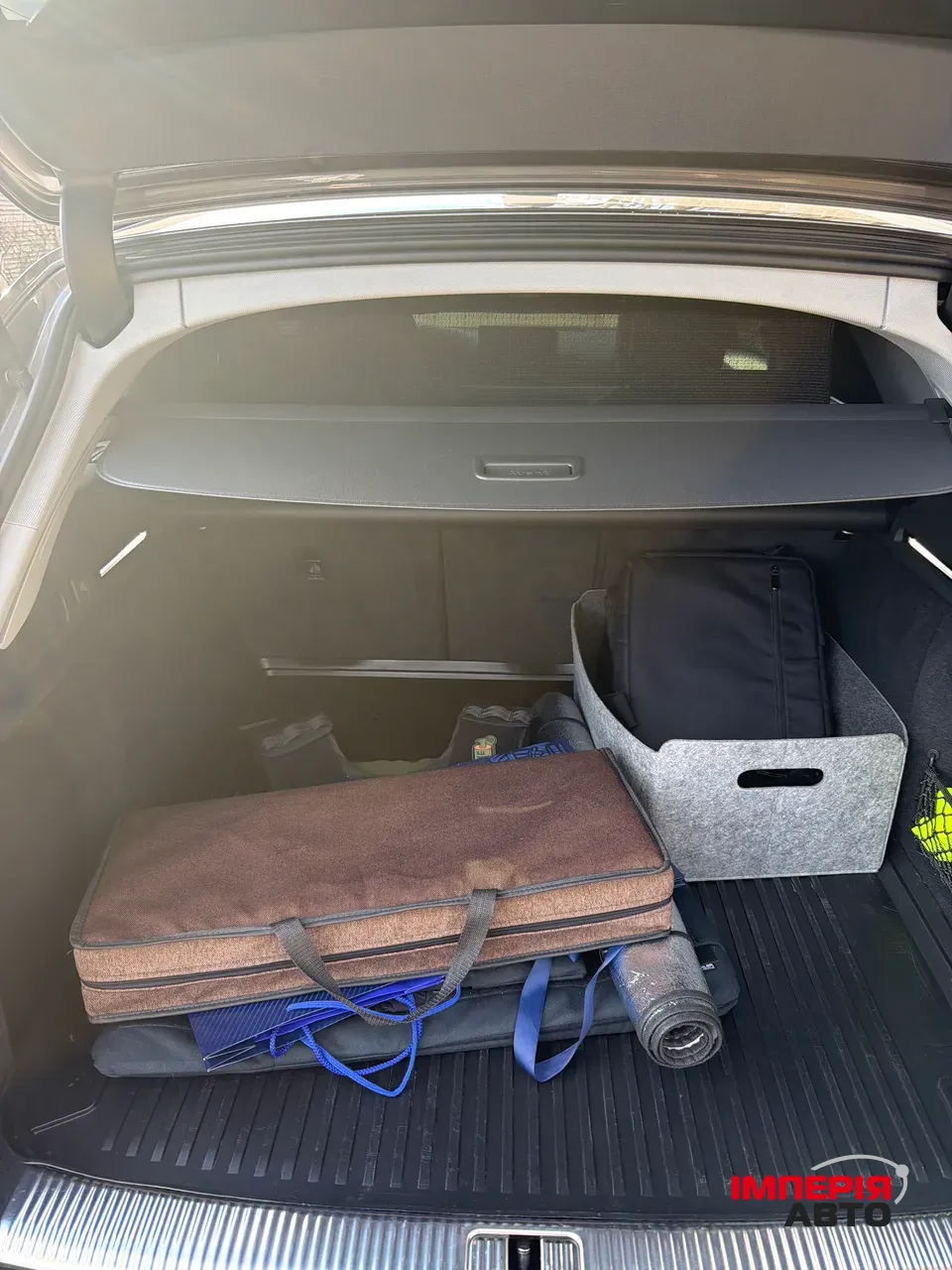 Audi A4 - фото 17