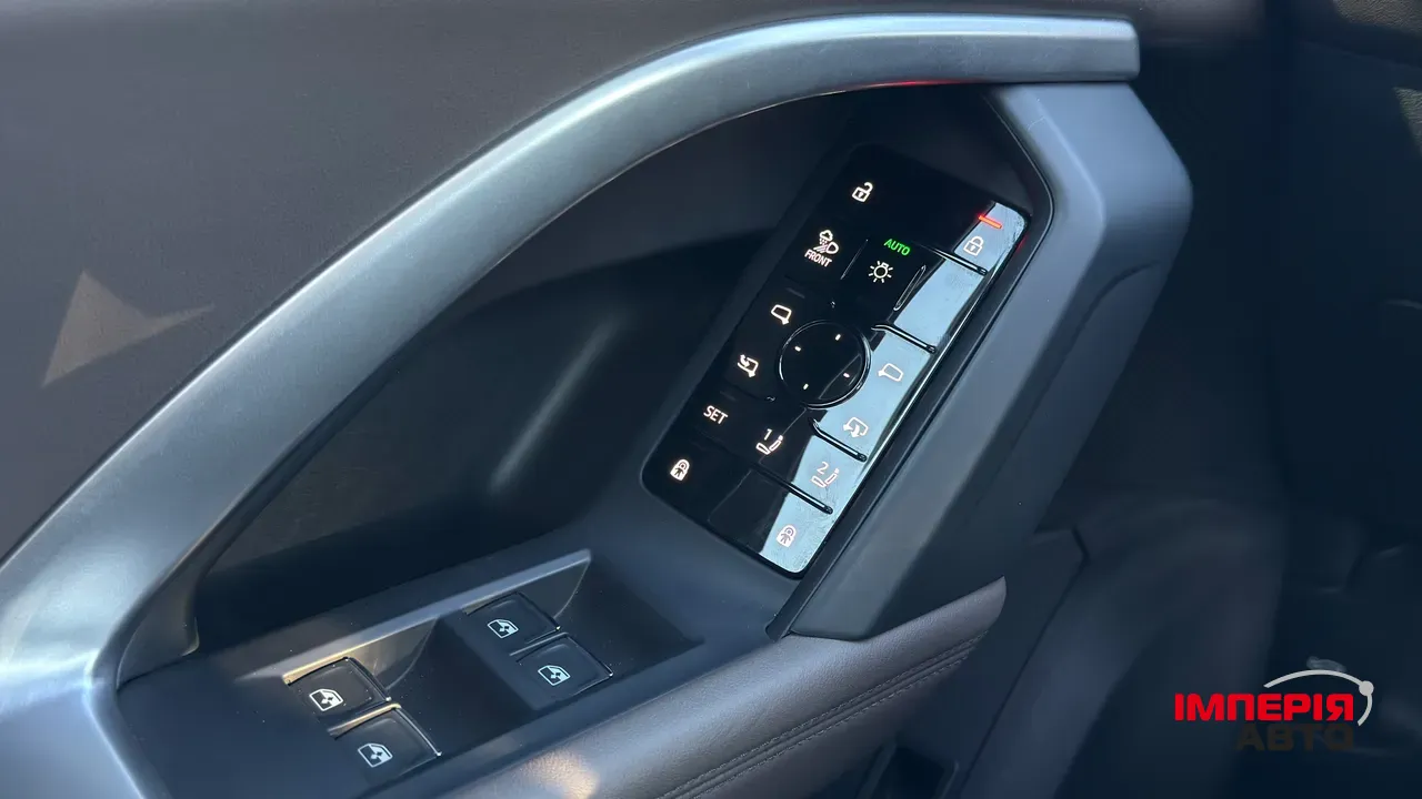 Audi Q5 - фото 16