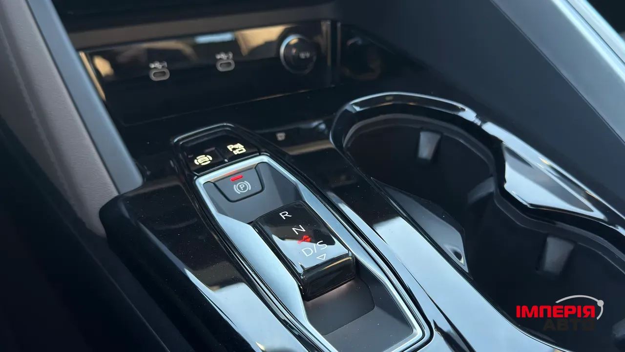 Audi Q5 - фото 13