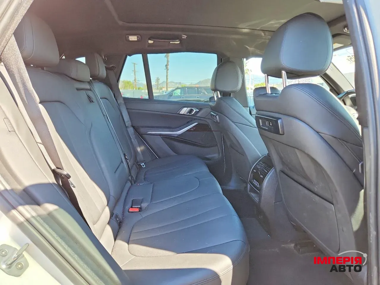 BMW X5 - фото 10