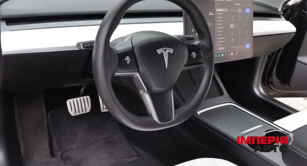 Tesla Model 3 - фото 9