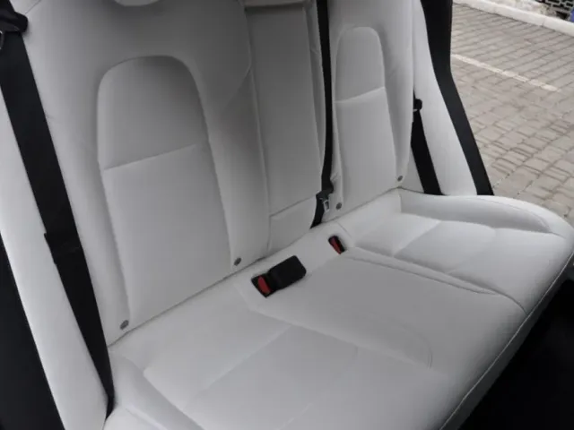 Tesla Model 3 - фото 5