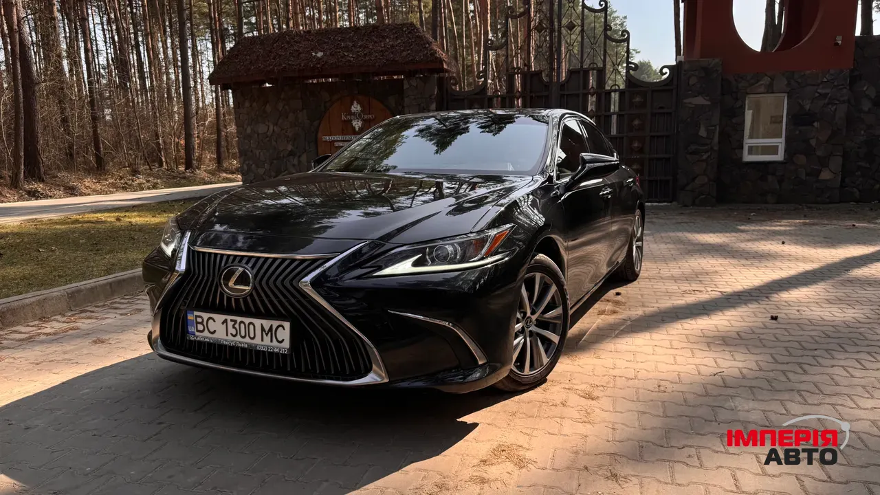 Lexus ES - фото 2