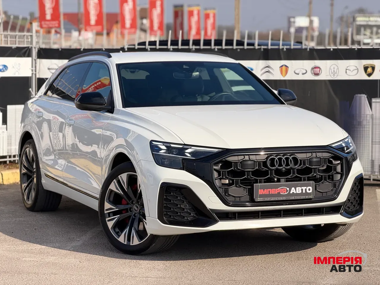 Audi Q8 - фото 2