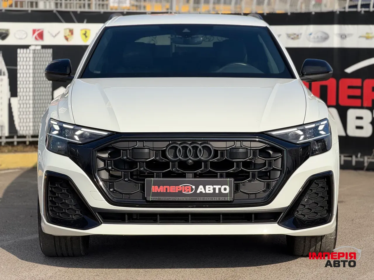 Audi Q8 - фото 3