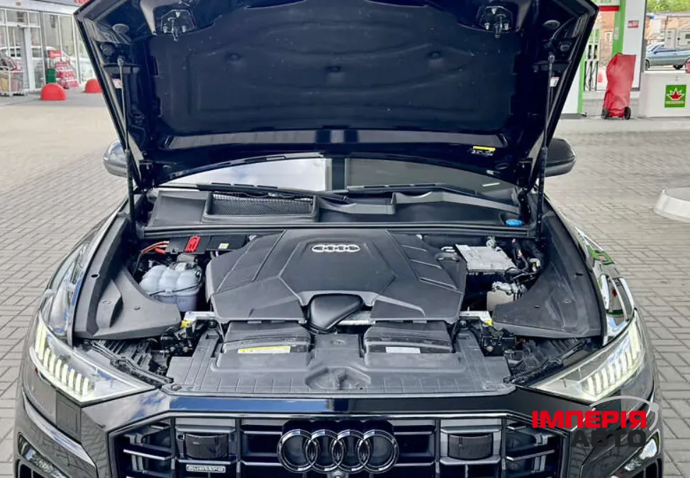Audi Q8 - фото 14