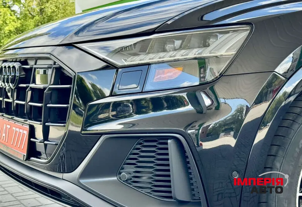 Audi Q8 - фото 6