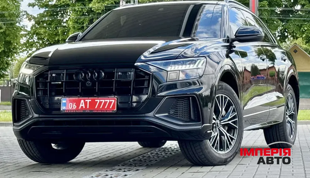 Audi Q8 - фото 7