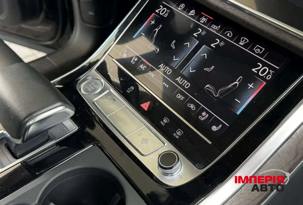 Audi Q8 - фото 12