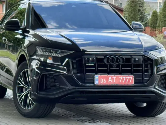 Audi Q8 - фото 2