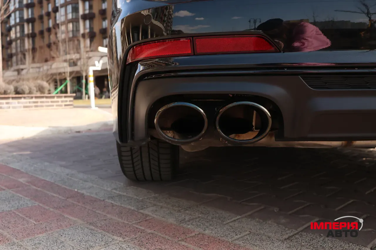 Audi A6 - фото 12