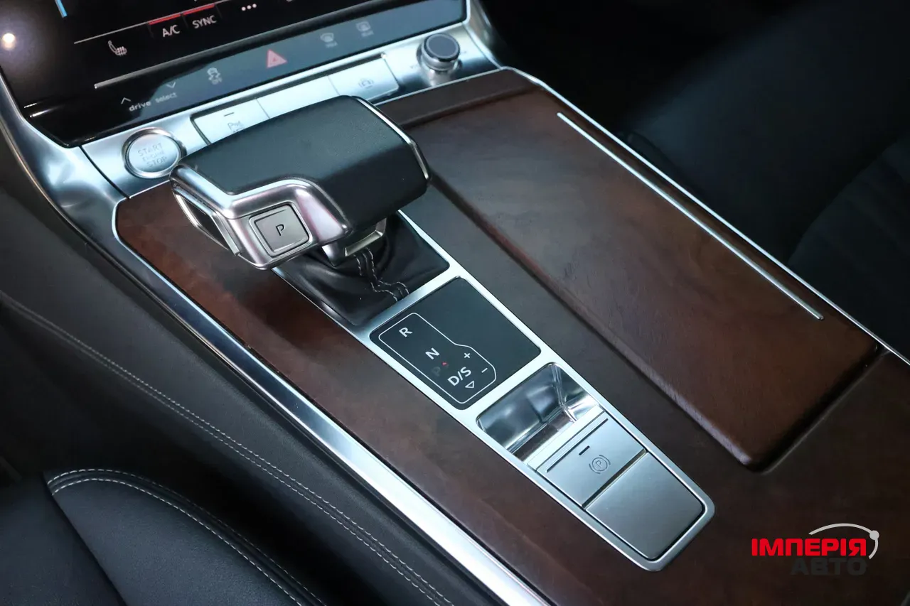 Audi A6 - фото 20