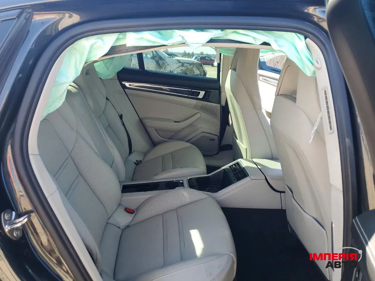 Porsche Panamera - фото 10