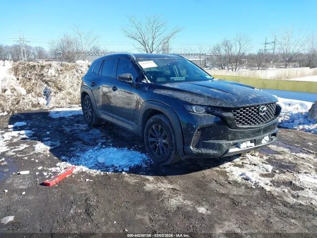 Mazda CX-50 - фото 1