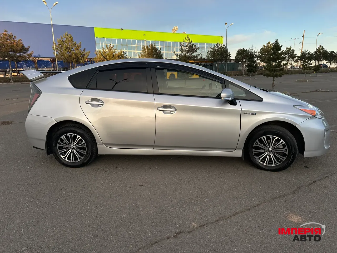 Toyota Prius - фото 4