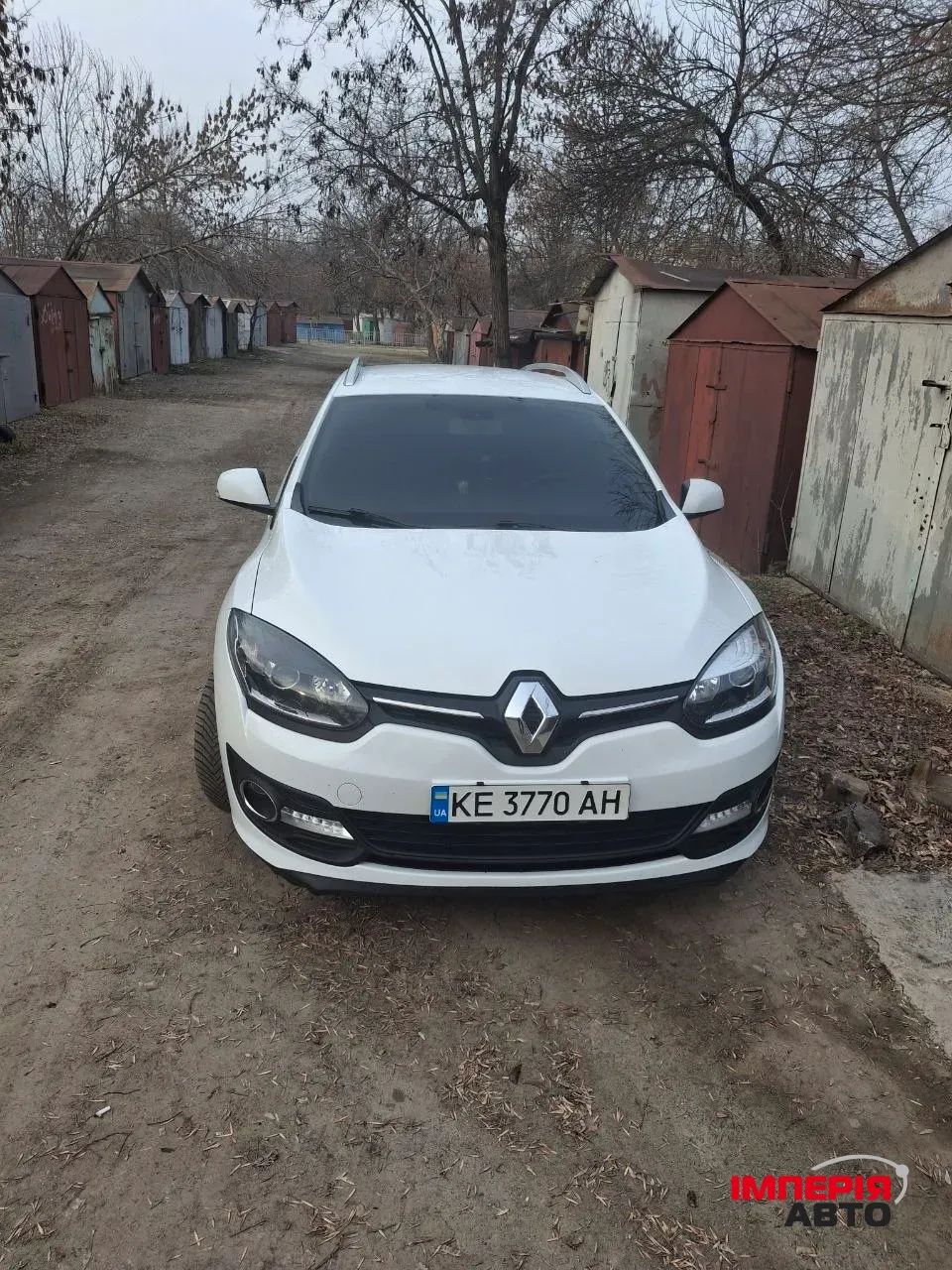 Renault Megane - фото 1