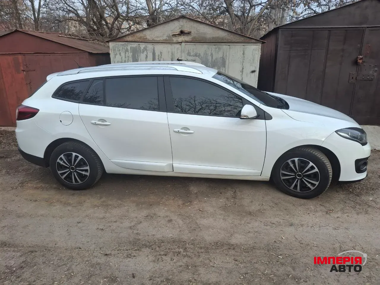 Renault Megane - фото 3