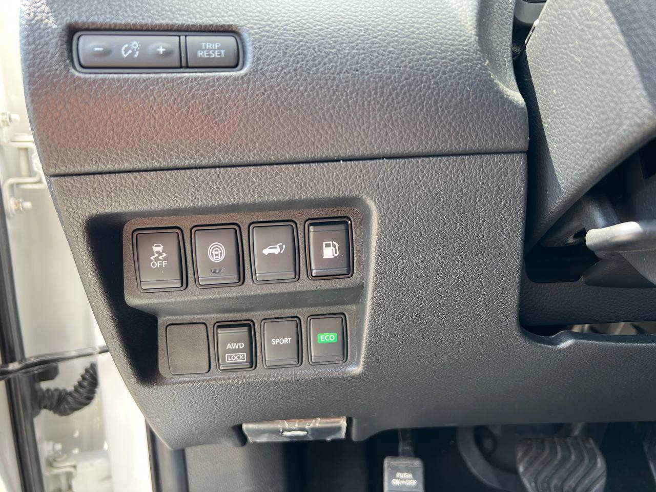 Nissan Rogue - фото 16