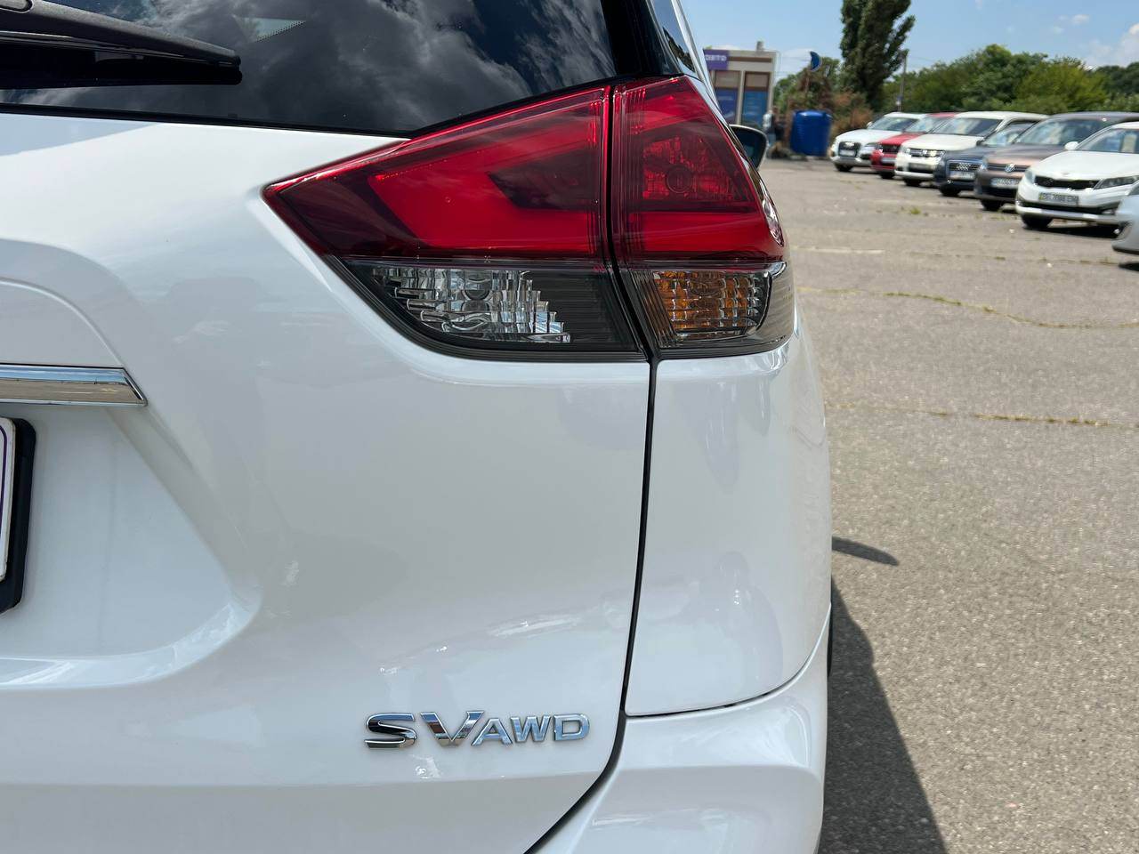 Nissan Rogue - фото 4