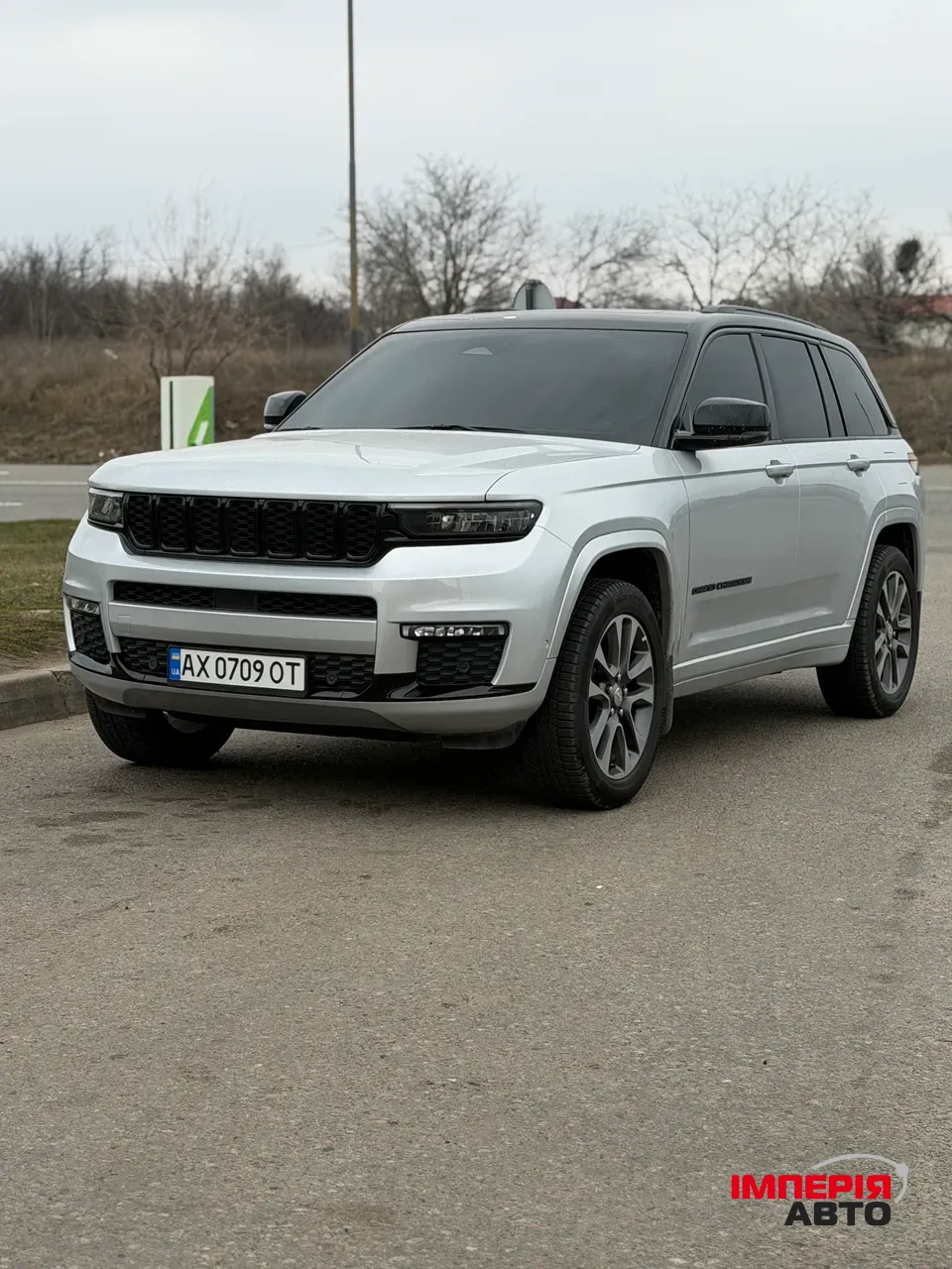 Jeep Grand Cherokee - фото 4