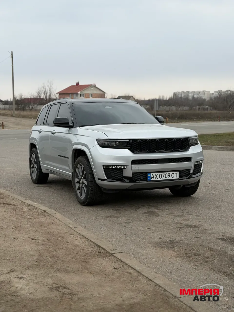 Jeep Grand Cherokee - фото 3