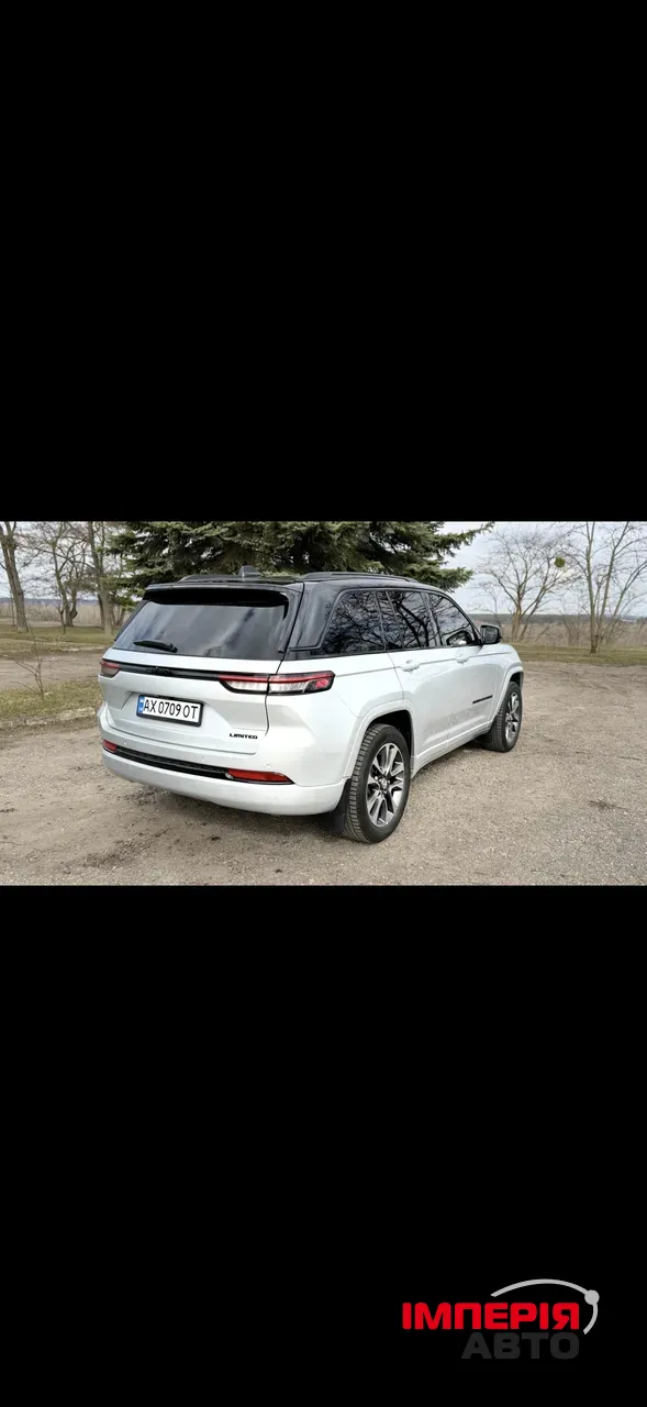 Jeep Grand Cherokee - фото 16