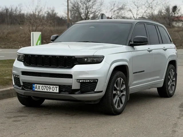 Jeep Grand Cherokee - фото 4
